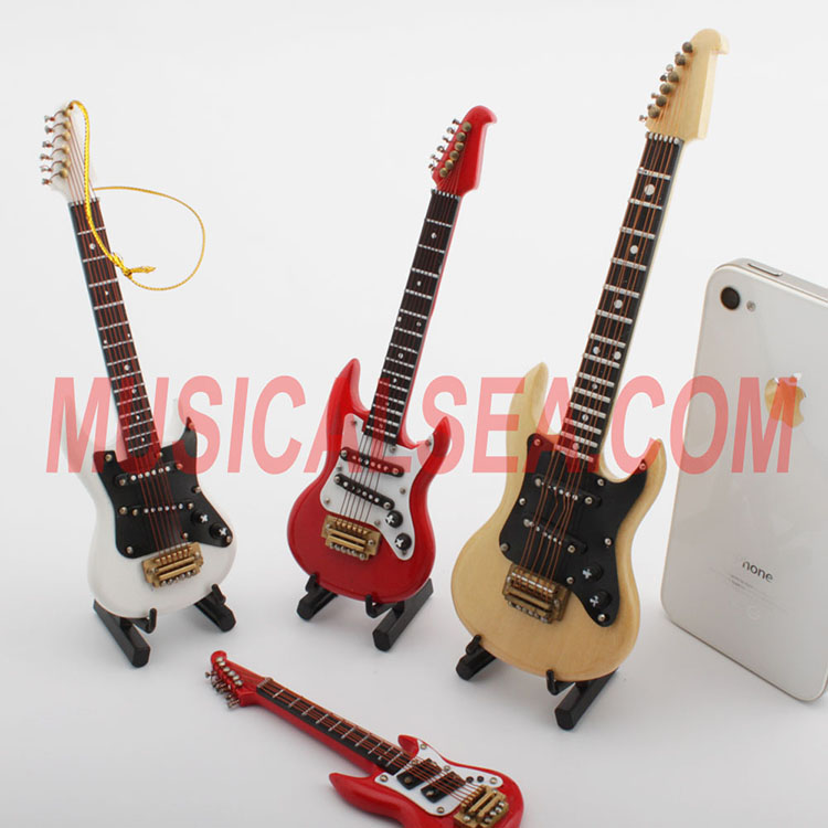 guitar ornament